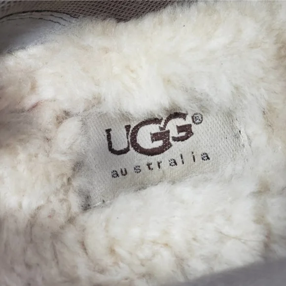 UGG AUSTRALIA Brown Tan Suede Shearling Slip On Shoes Womens Size 9 - Picture 2 of 7